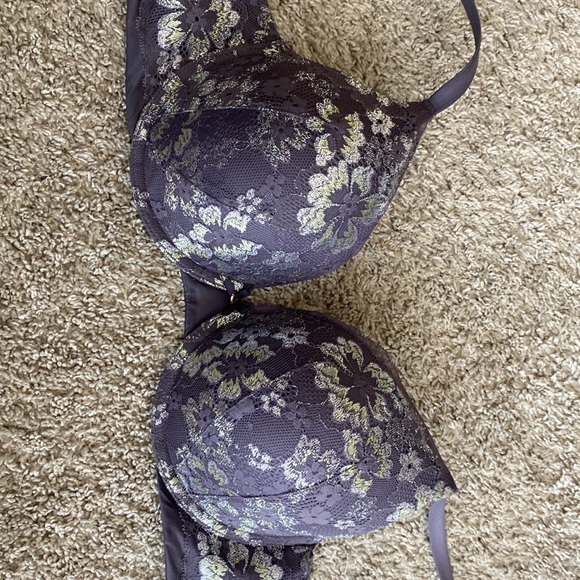 Body By Victoria - Perfect Shape 34DD - Picture 2 of 3